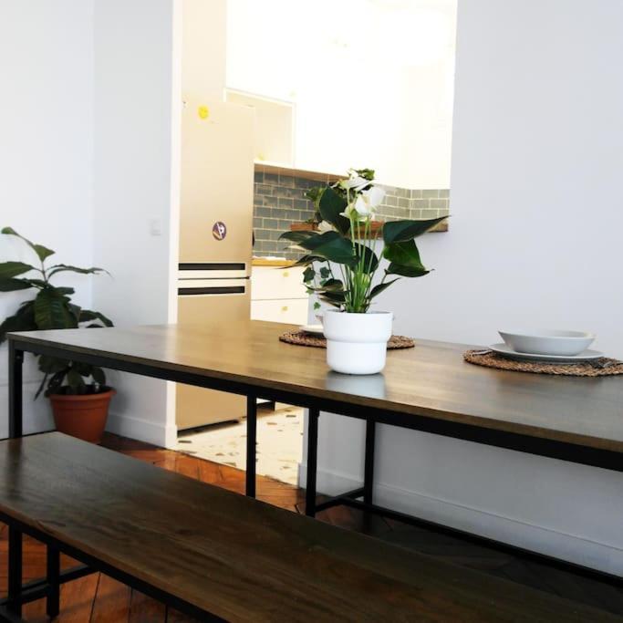 Appartement Haussmanannien Cosy - Republique Paris Luaran gambar